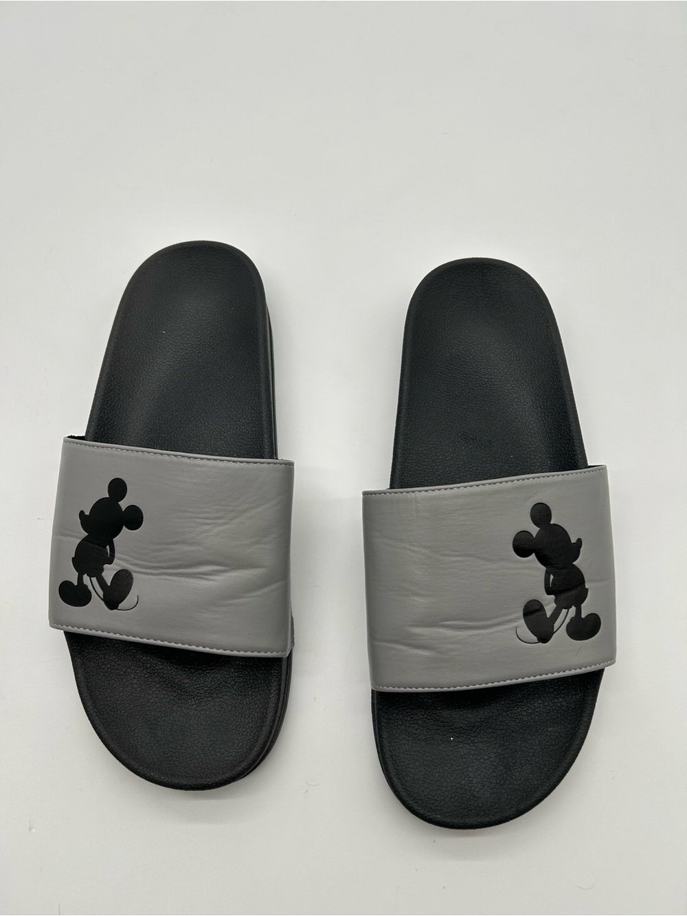 Disney Gray and Black Mickey Mouse Slide Sandals size 10